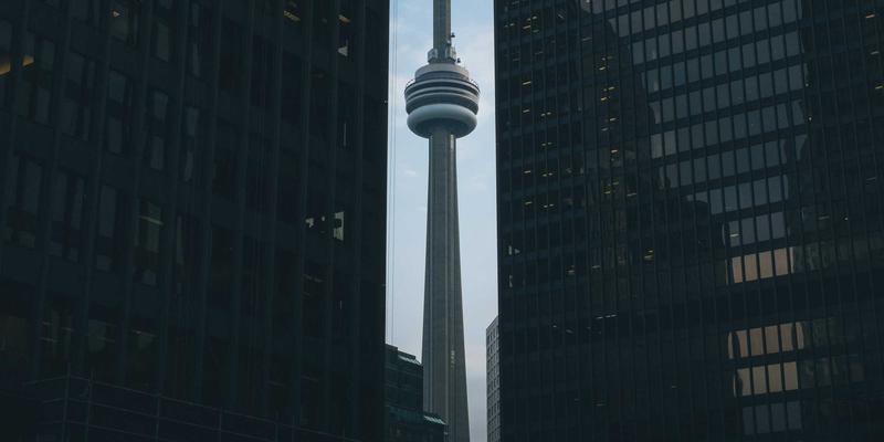 云迁移避坑指南:如何系统化评估风险并制定分阶段迁移方案